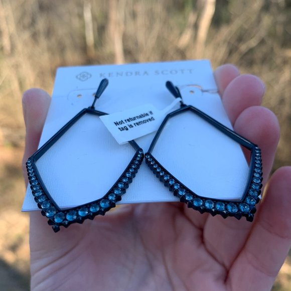 KENDRA SCOTT • Nell Navy Gunmetal Statement Earrings - Picture 3 of 9